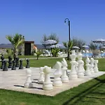 Lakeside Garden Bogazici
