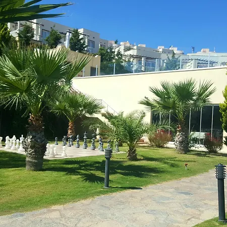 Szálloda Lakeside Garden *