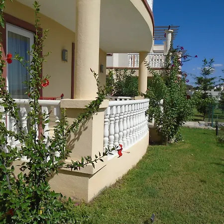 Lakeside Garden * Bogazici