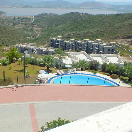 Lakeside Garden Szálloda