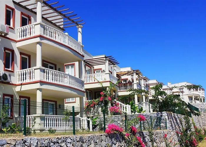 Lakeside Garden * Bogazici