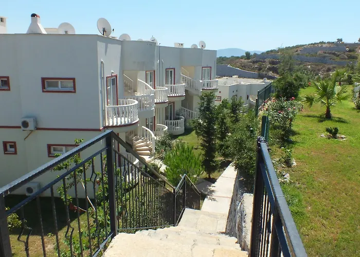 Lakeside Garden Szálloda Bogazici