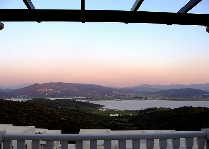 Lakeside Garden * Bogazici