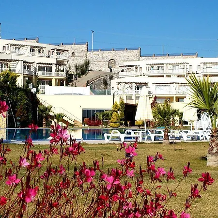 Lakeside Garden Bogazici