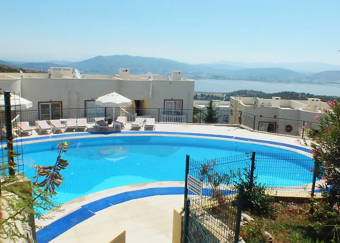 Lakeside Garden * Богазычи